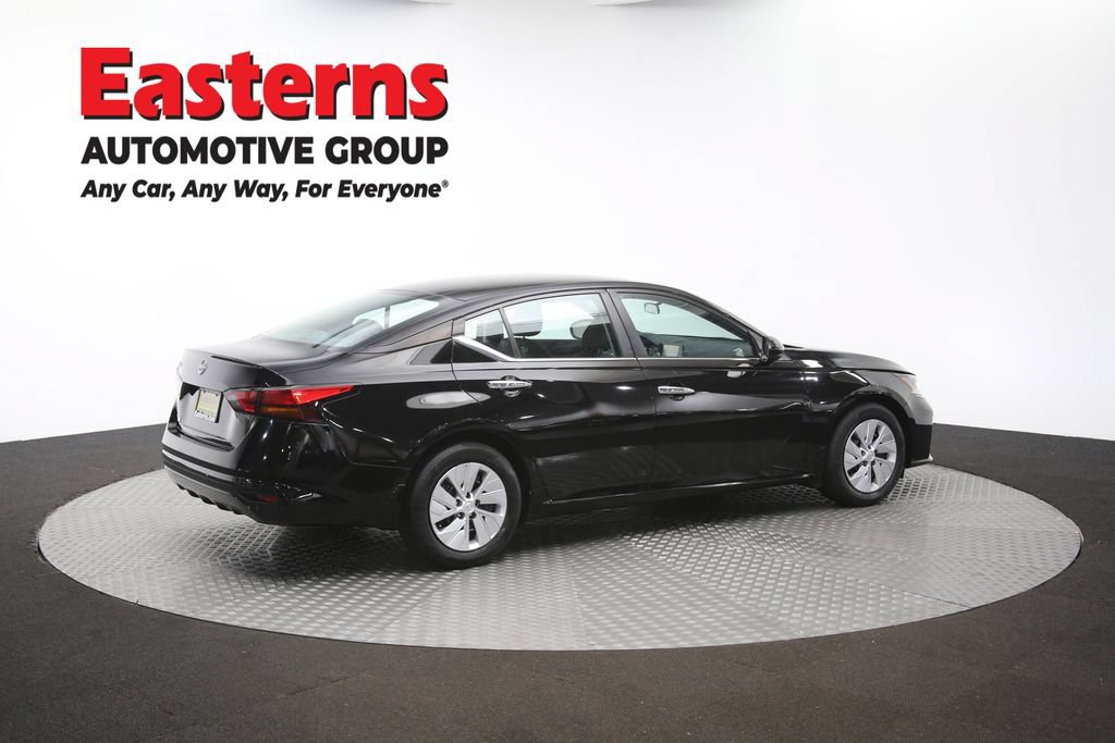 Used 2023 Nissan Altima 2.5 S FWD image 41