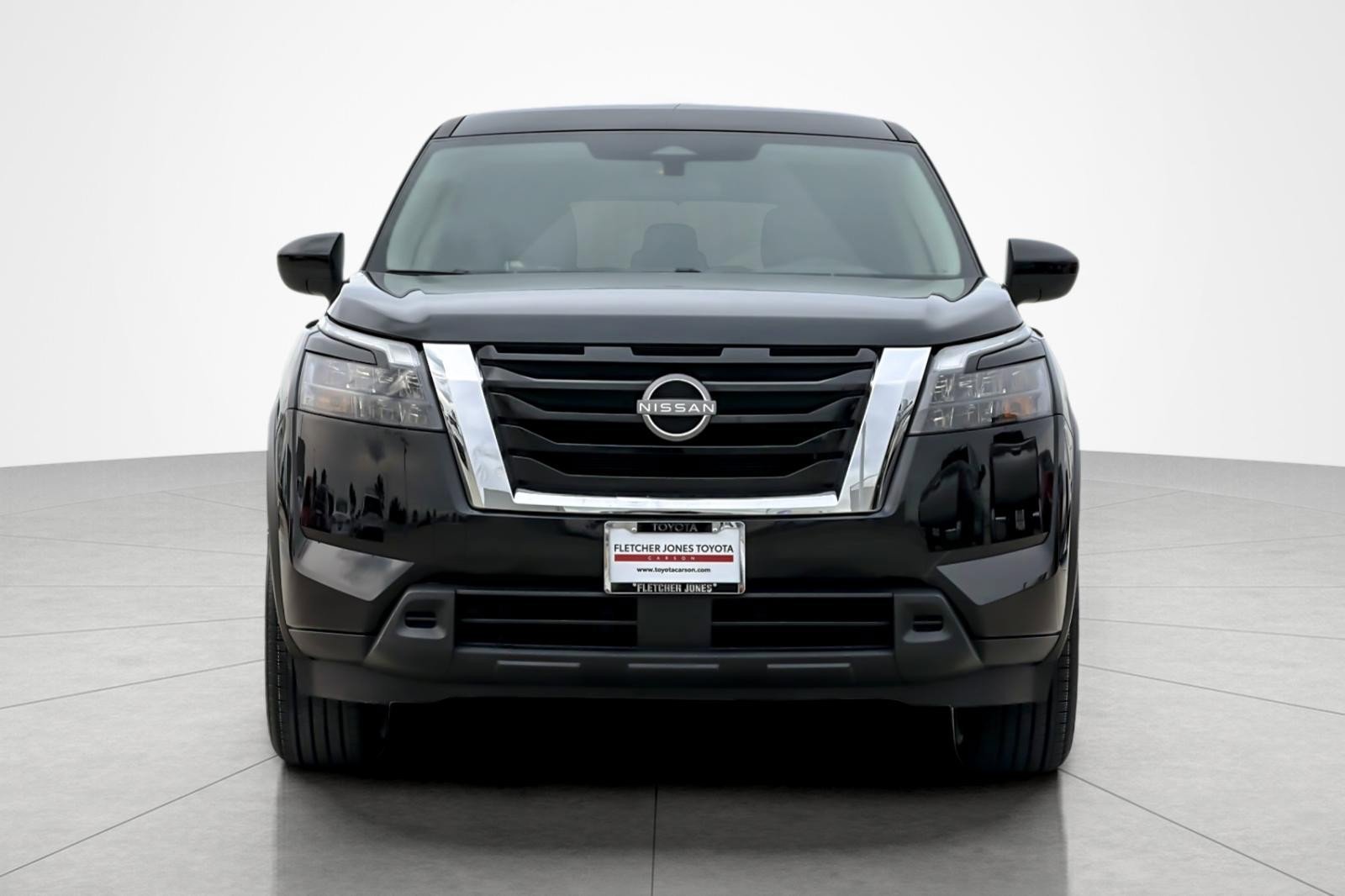 Used 2025 Nissan Pathfinder S image 8