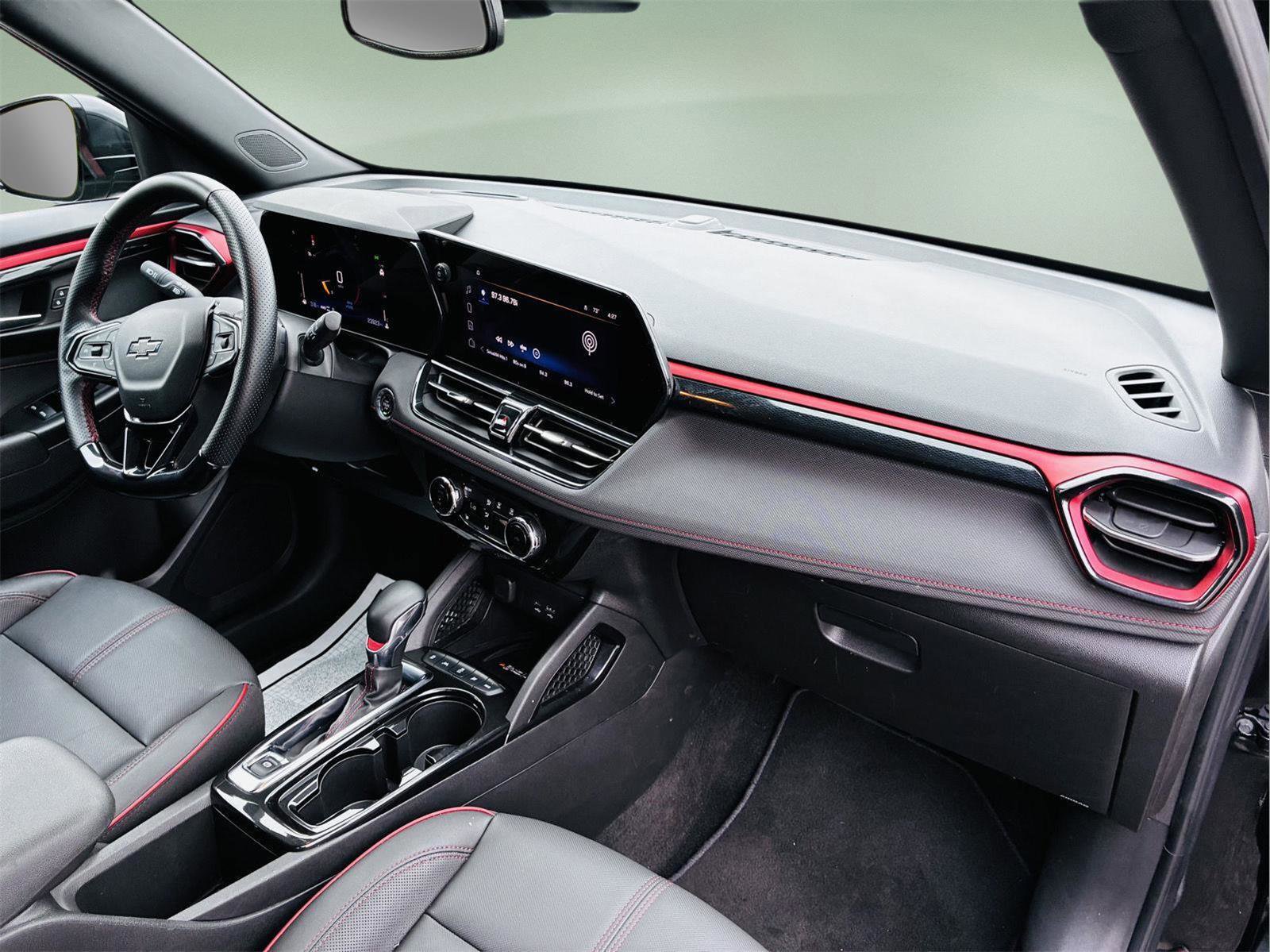 Used 2024 Chevrolet TrailBlazer RS w/ Convenience Package image 31