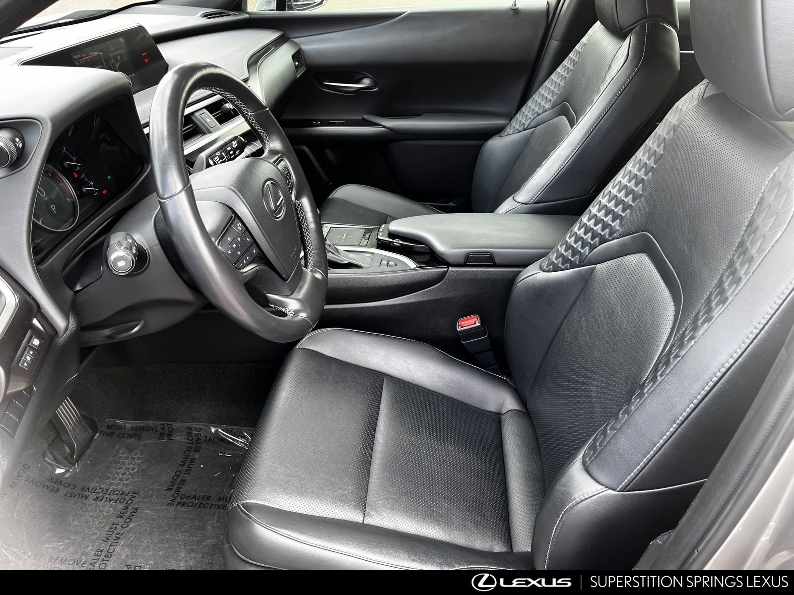 Used 2019 Lexus UX 250h 250h Base w/ Premium Package image 12