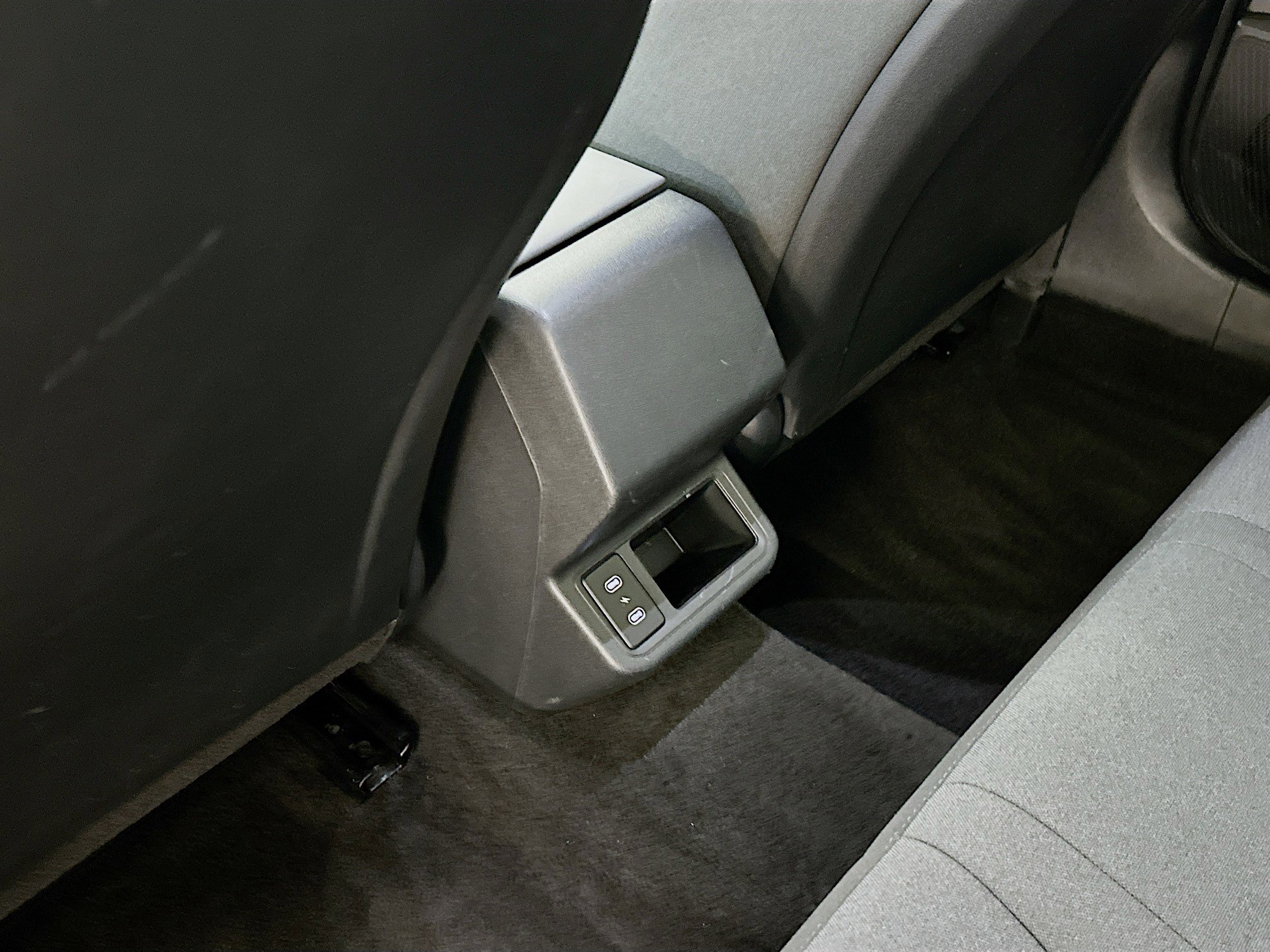 Used 2025 Kia K4 LXS image 28