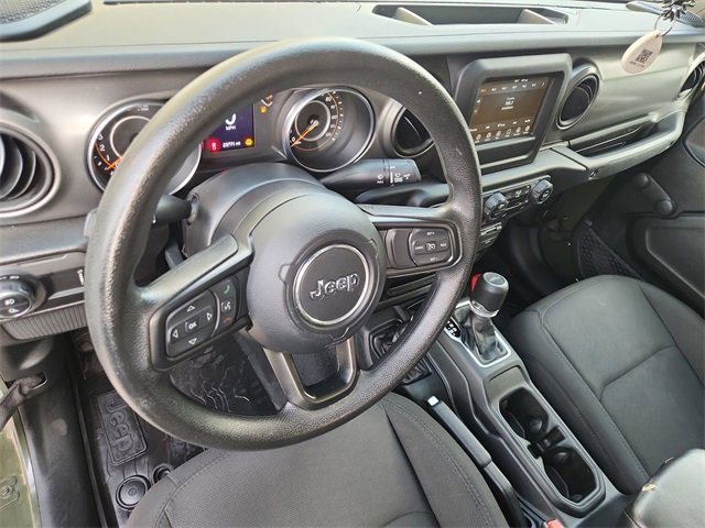 Used 2023 Jeep Gladiator Sport image 10