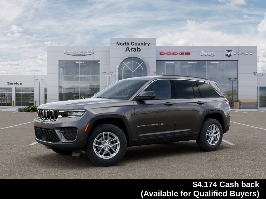 New 2026 Jeep Grand Cherokee Laredo RWD image 3