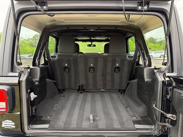 Used 2018 Jeep Wrangler Unlimited Sport AWD/4WD image 29