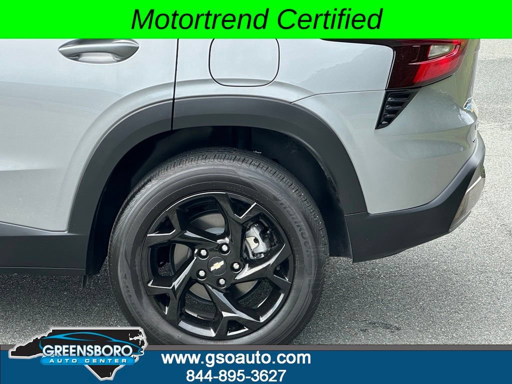 Used 2024 Chevrolet Trax ACTIV w/ Sunroof Package FWD image 40