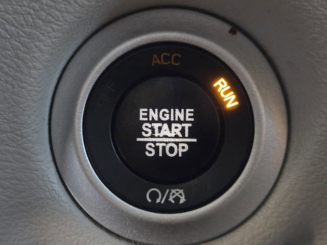 Used 2020 Chrysler Pacifica Touring-L image 22