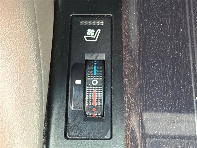 Used 2023 Lexus GX 460 Premium image 31