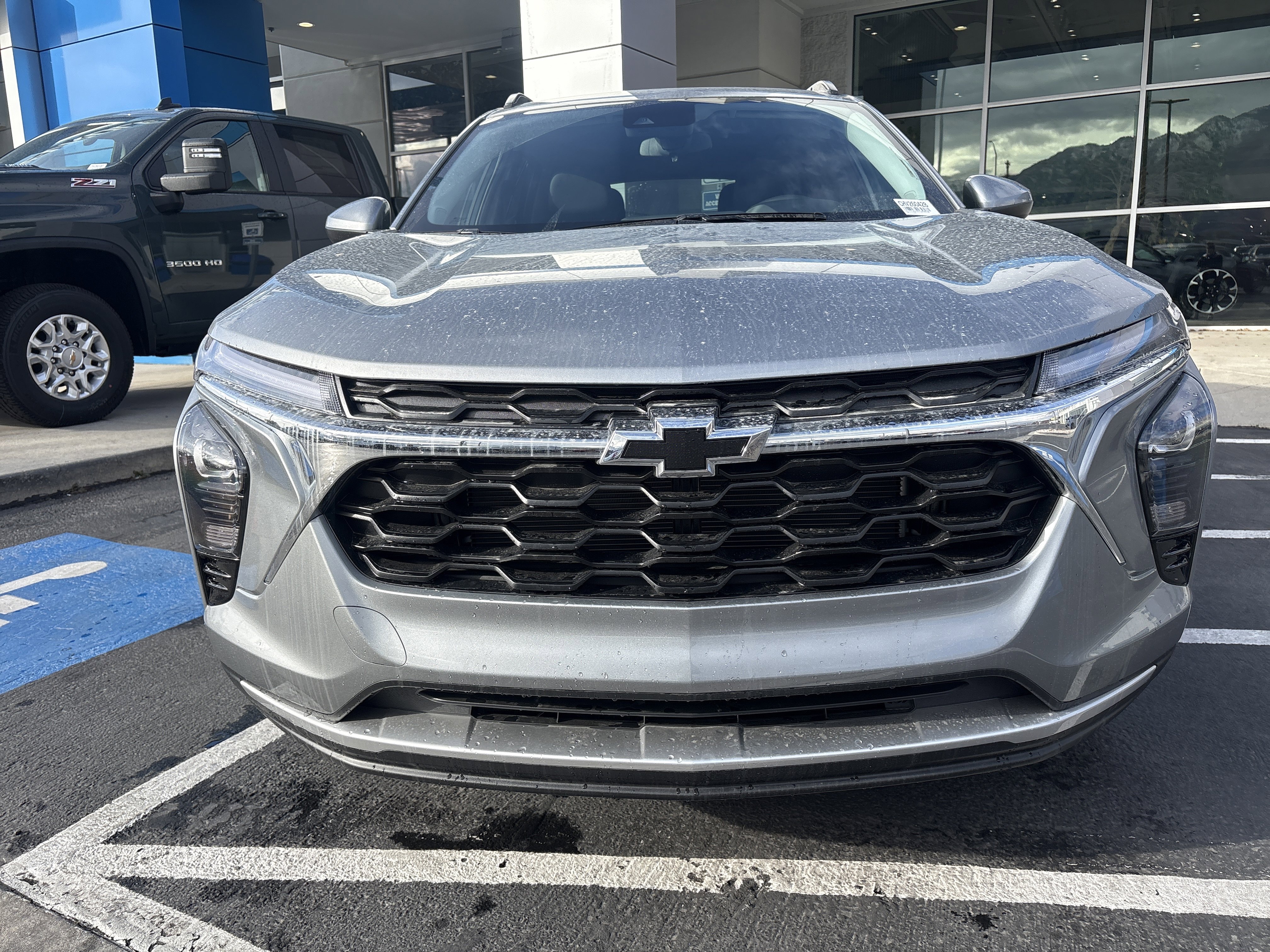 New 2026 Chevrolet Trax LT w/ Driver Confidence Package FWD image 8