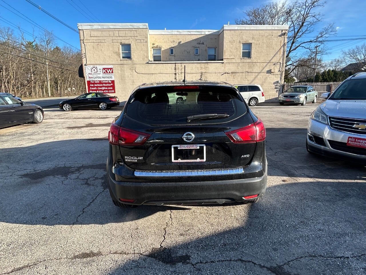 Used 2017 Nissan Rogue Sport S w/ S Appearance Package image 11