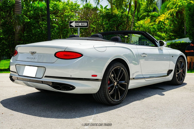 Used 2020 Bentley Continental GT V8 First Edition image 8