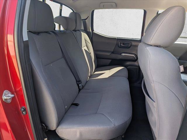 Used 2017 Toyota Tacoma SR5 AWD/4WD image 18