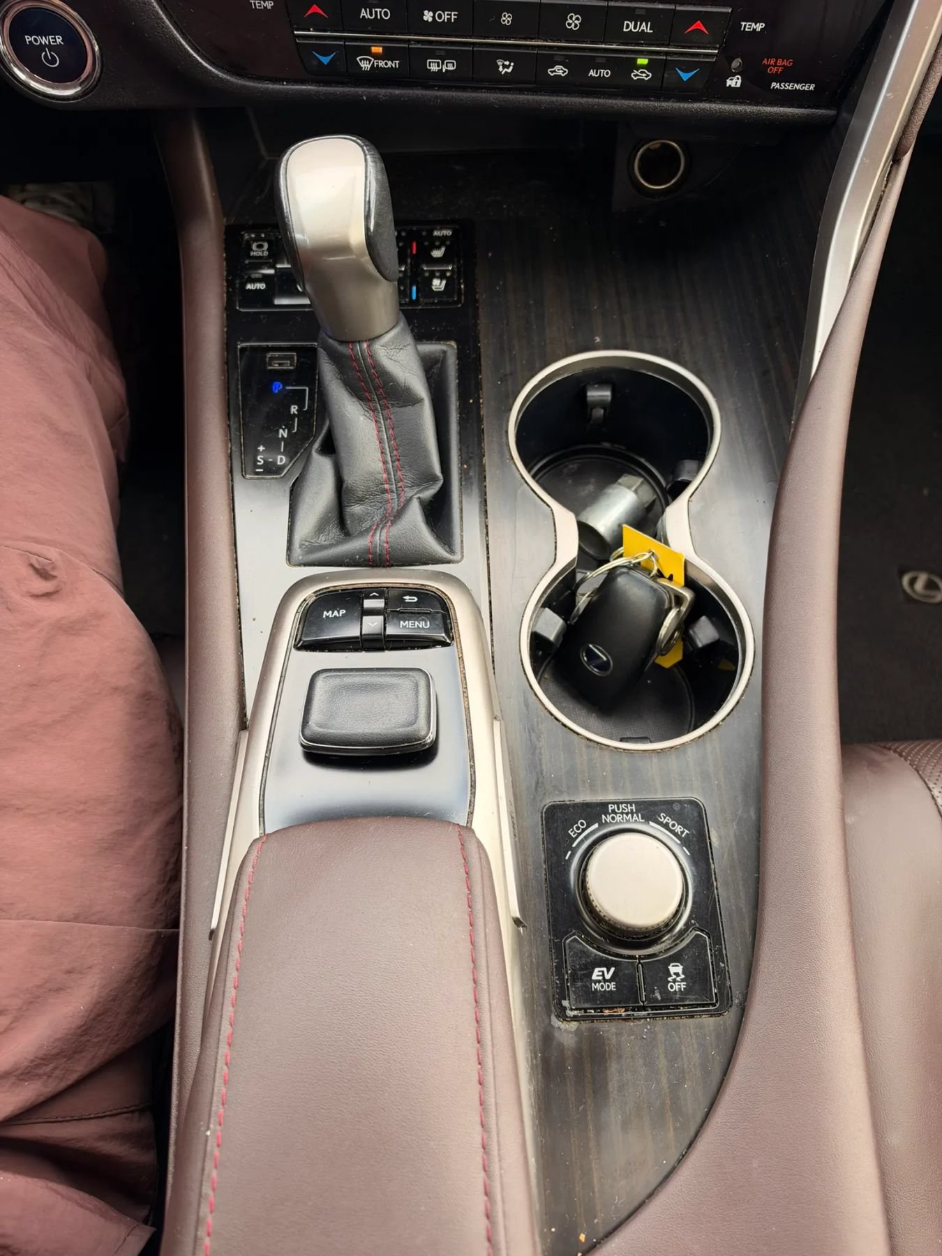 Used 2019 Lexus RX 450h AWD w/ Navigation Package image 17