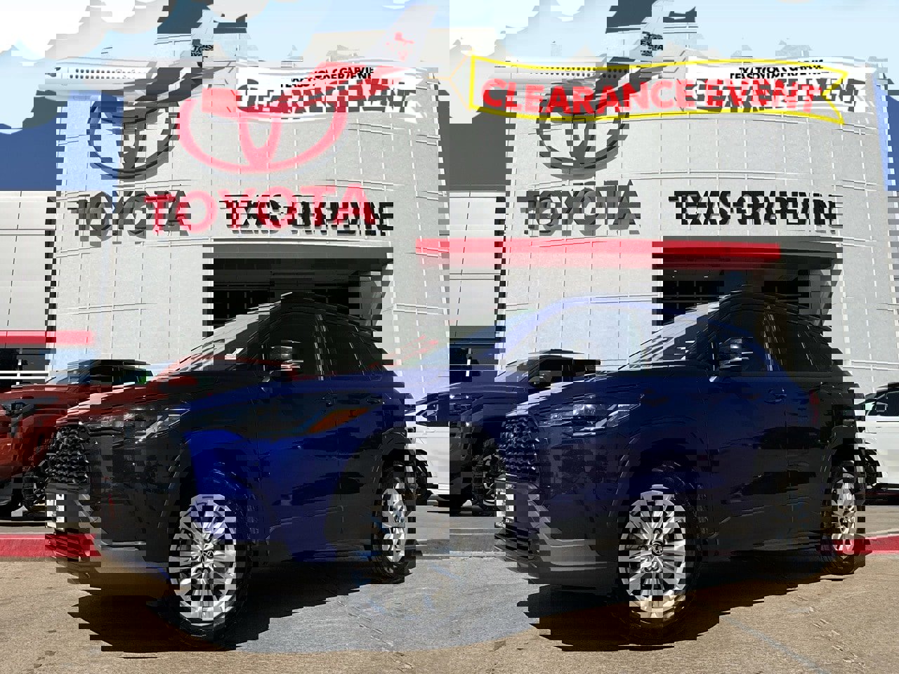 Used 2025 Toyota Corolla Cross LE