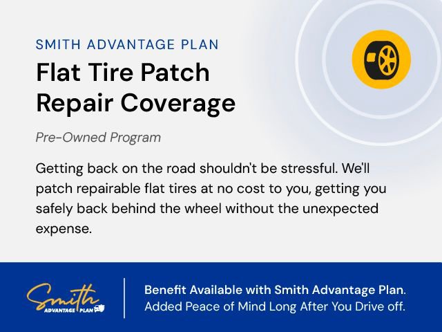 Used 2024 Volvo XC40 B5 Core image 3