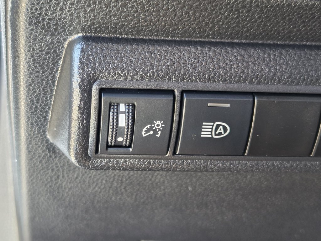 Used 2026 Toyota Corolla LE FWD image 24