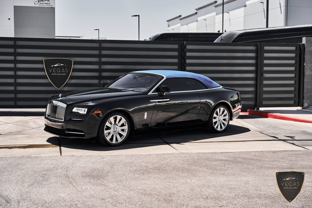 Used 2019 Rolls-Royce Dawn RWD image 5