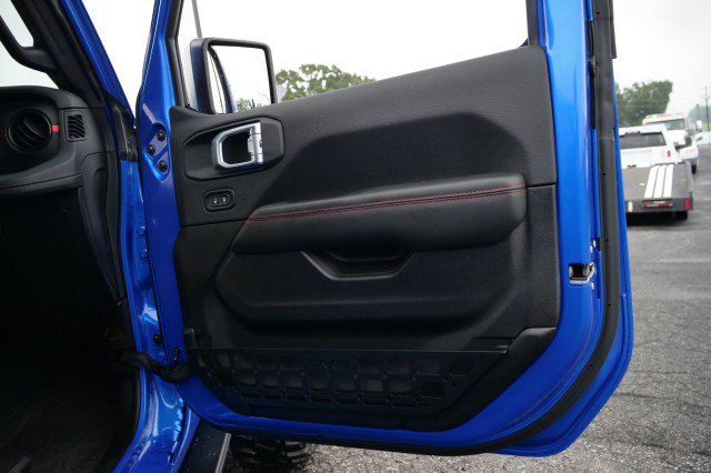 Used 2024 Jeep Wrangler Rubicon AWD/4WD image 35