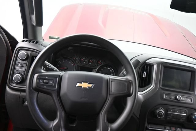 Used 2020 Chevrolet Silverado 1500 Custom w/ Custom Value Package AWD/4WD image 21