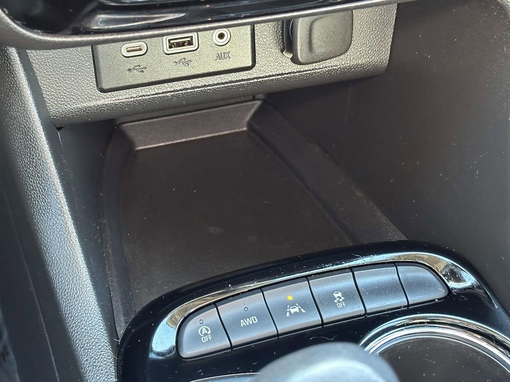 Certified 2023 Buick Encore GX Essence w/ Experience Buick Package image 30