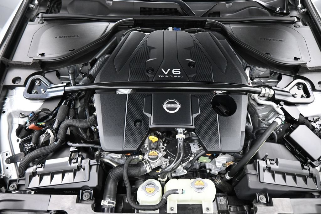 Used 2025 Nissan Z Performance w/ Floor Mat Package RWD image 18