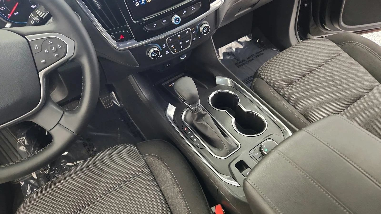 Used 2023 Chevrolet Traverse LT FWD image 33