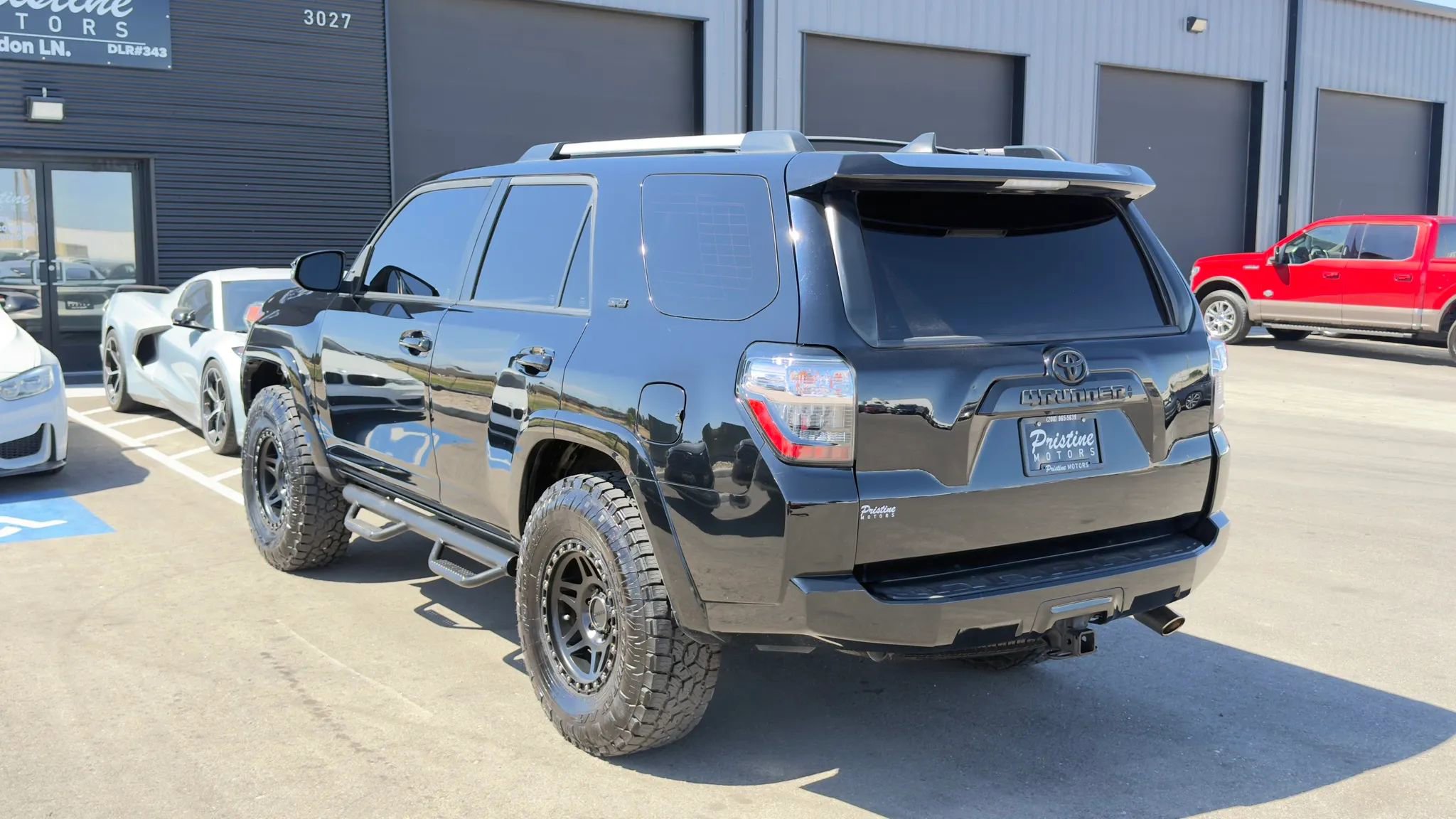 Used 2020 Toyota 4Runner SR5 Premium AWD/4WD image 4