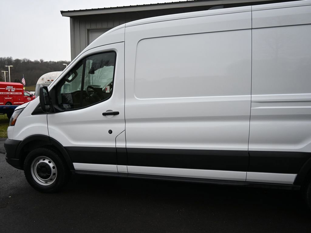 New 2026 Ford Transit 250 148 Medium Roof w/ Load Area Protection Package image 37