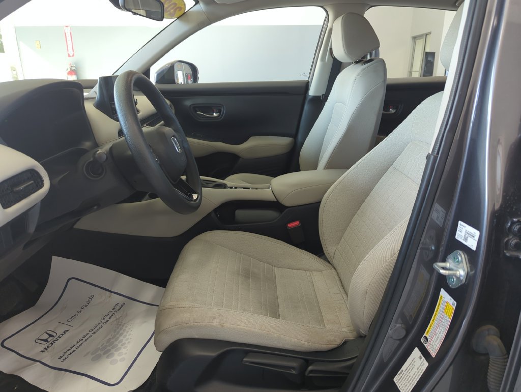 Used 2024 Honda HR-V LX image 10