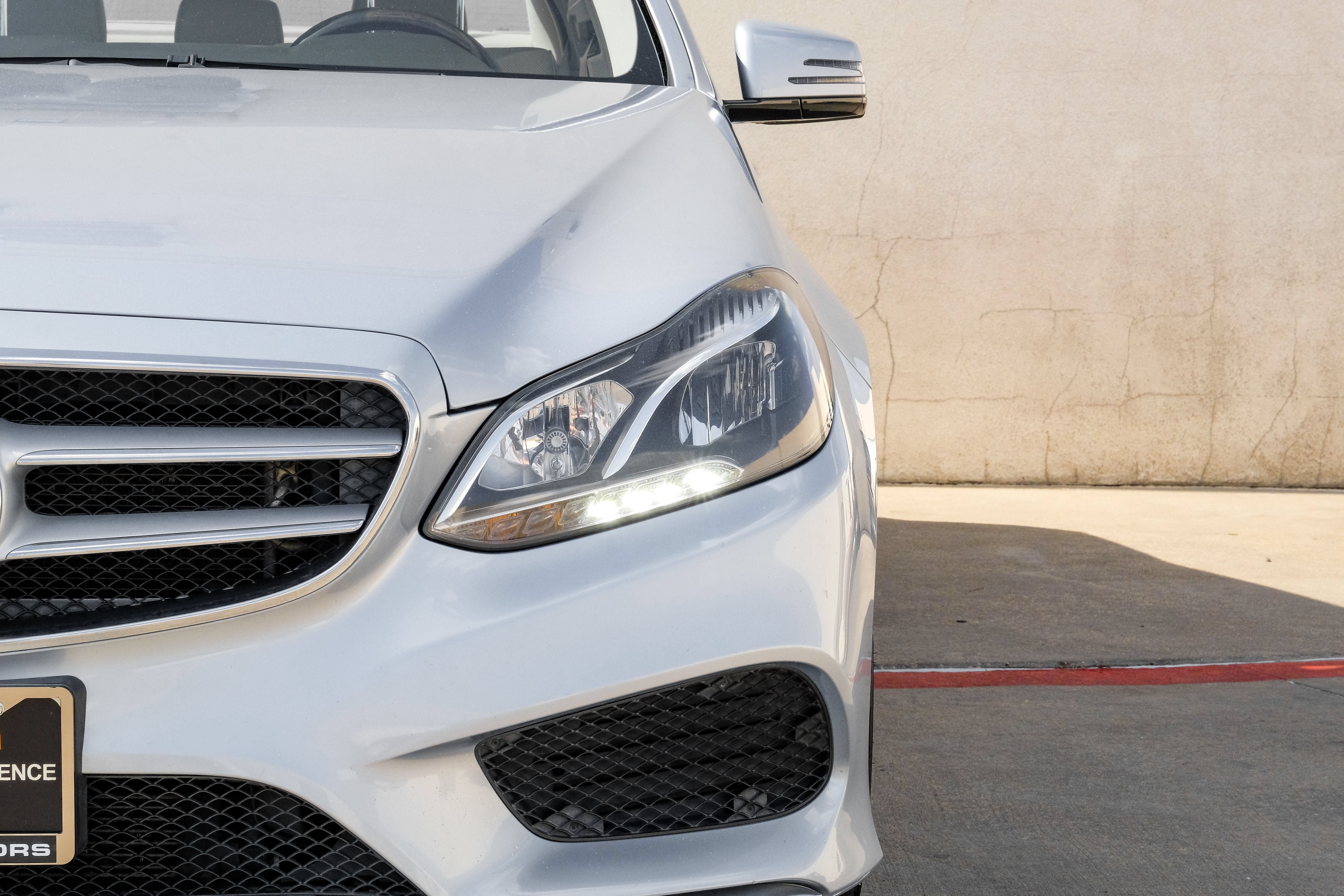 Used 2014 Mercedes-Benz E 550 4MATIC Sedan w/ Premium 1 Package image 53