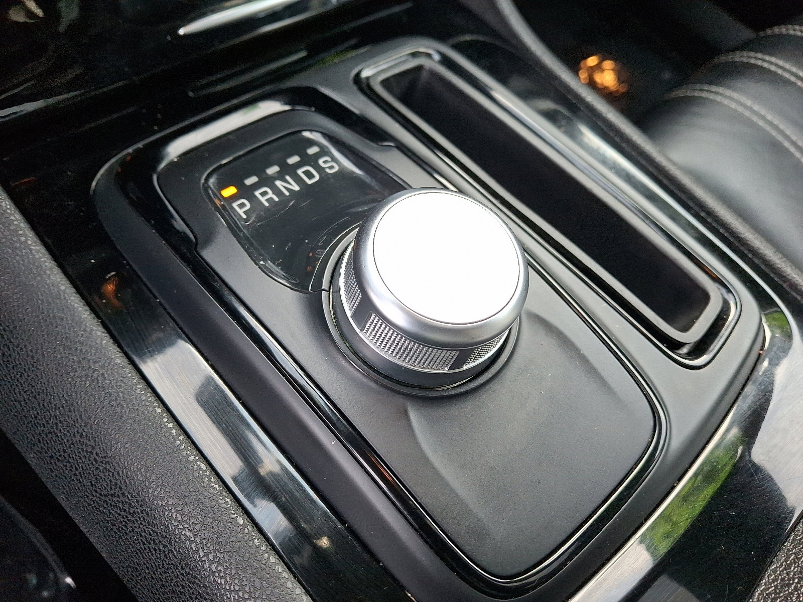 Certified 2023 Chrysler 300 S image 16