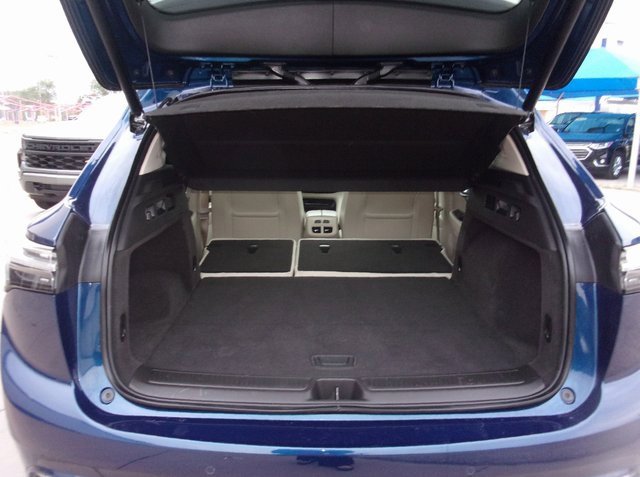 Used 2023 Buick Envision Avenir image 35