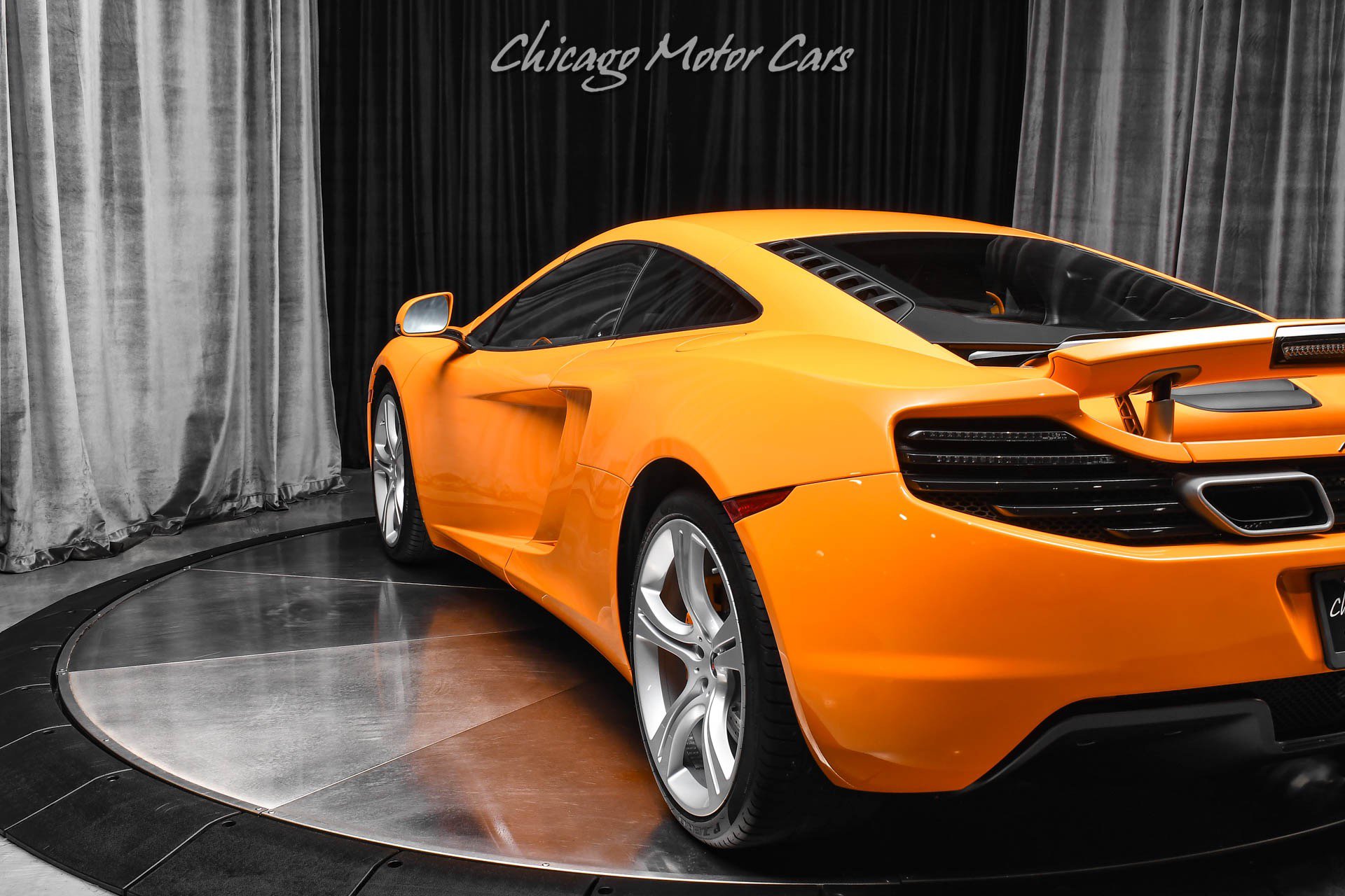 Used 2012 McLaren MP4-12C Coupe RWD image 31