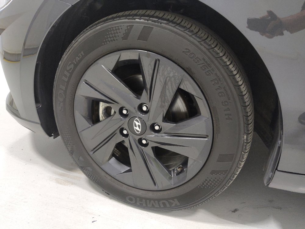 Used 2022 Hyundai Elantra SEL FWD image 31