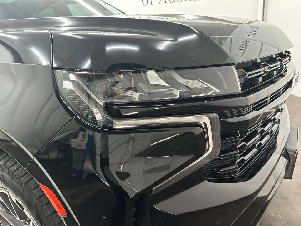 Used 2023 Chevrolet Tahoe Z71 AWD/4WD image 10