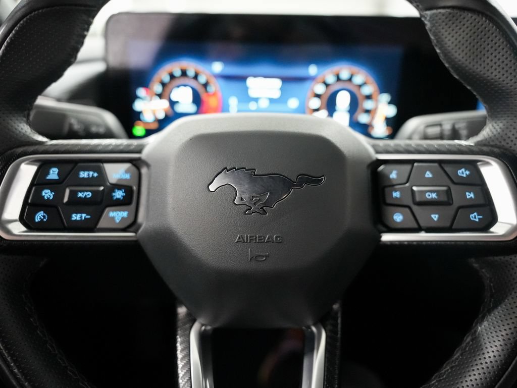 Used 2025 Ford Mustang GT Premium RWD image 14