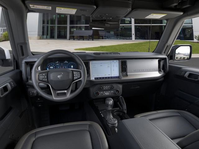 New 2026 Ford Bronco Outer Banks w/ Sasquatch Package image 9