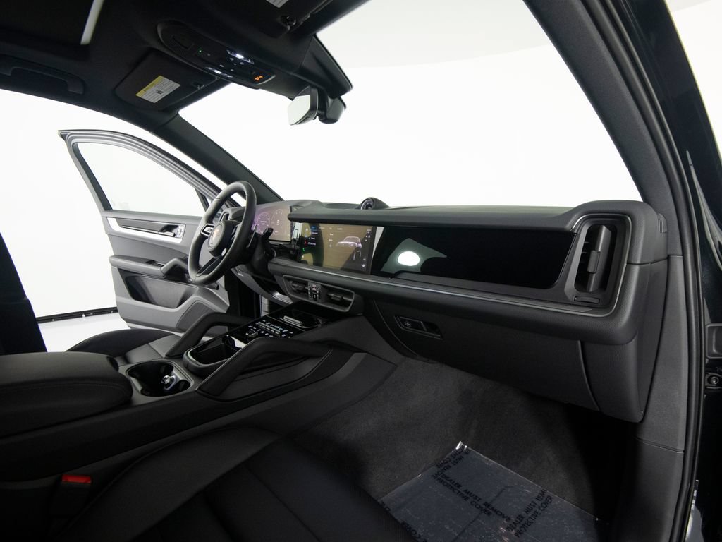 New 2026 Porsche Cayenne AWD/4WD image 33