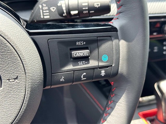 New 2025 Nissan Kicks SR image 24