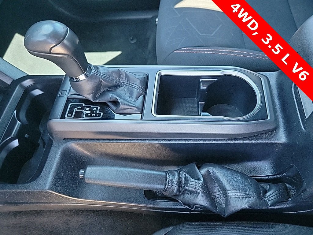 Used 2020 Toyota Tacoma TRD Sport image 28