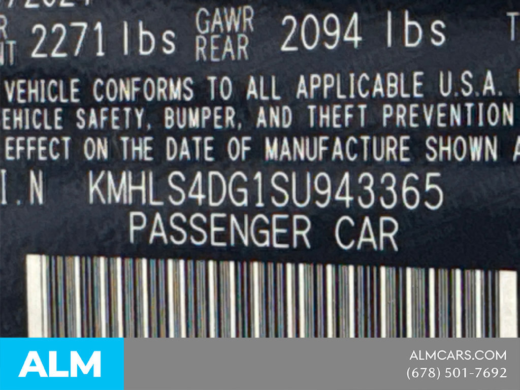 Used 2025 Hyundai Elantra SEL FWD image 37