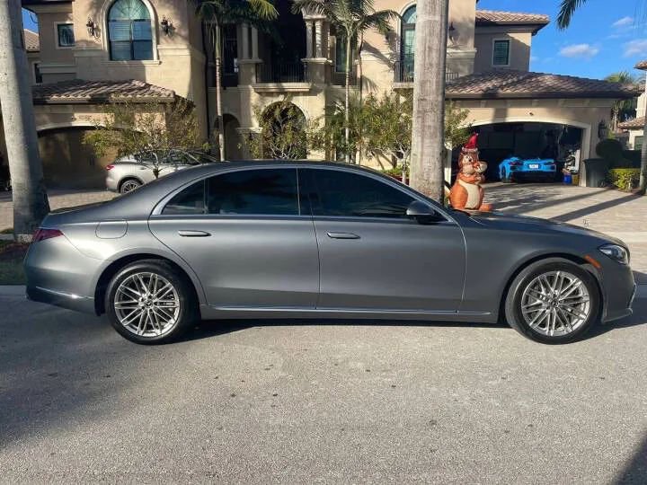 Used 2022 Mercedes-Benz S 580 4MATIC Sedan w/ Rear Seat Package image 3