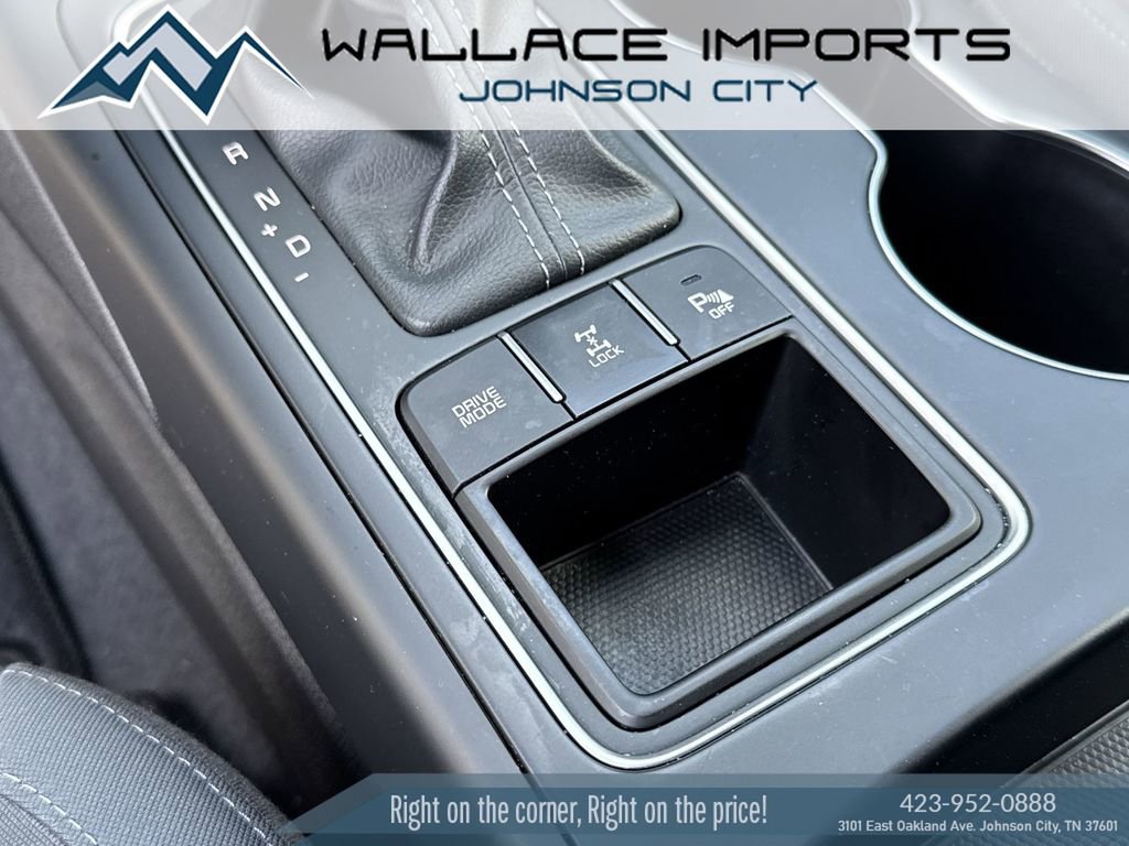 Used 2019 Kia Sorento LX w/ LX Convenience Package image 18