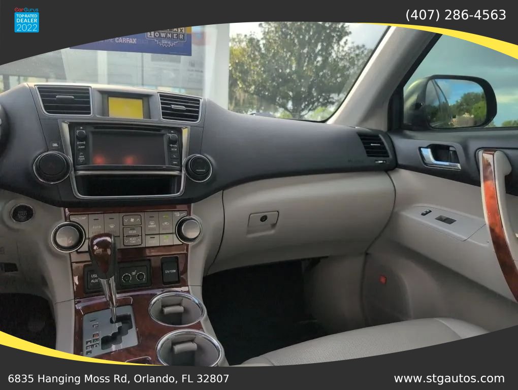 Used 2013 Toyota Highlander Limited FWD image 19