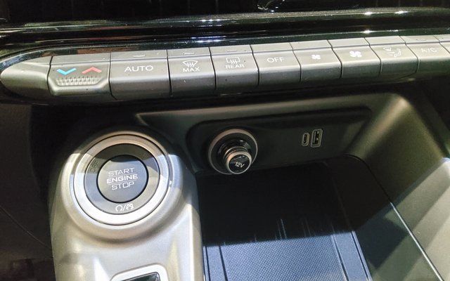 Used 2024 Dodge Hornet R/T image 29