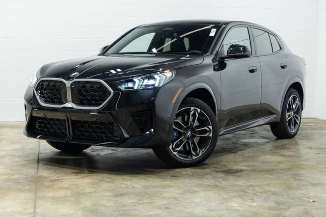 Certified 2025 BMW X2 xDrive28i w/ Technology Package image 11