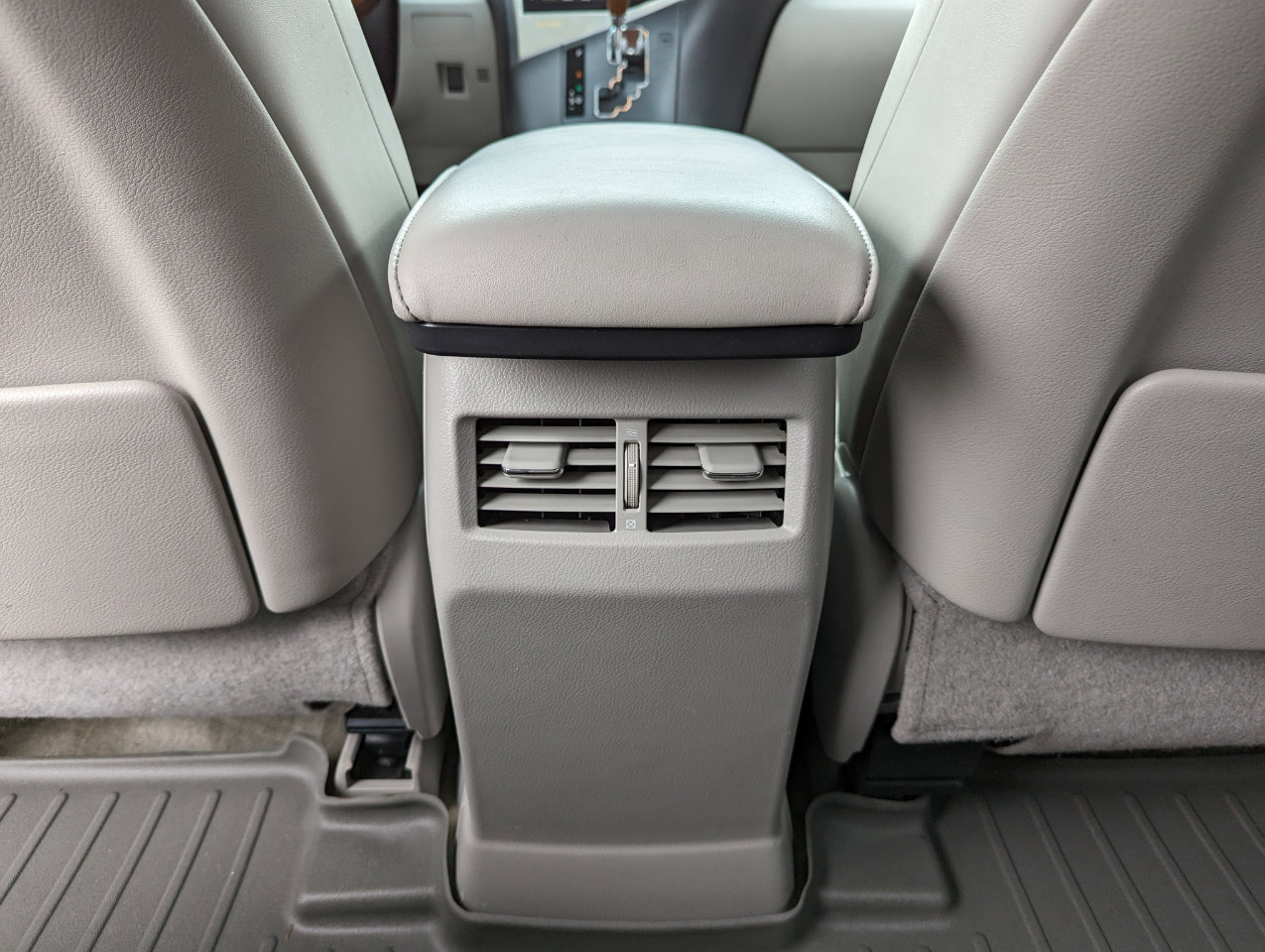 Used 2011 Lexus RX 350 AWD image 38