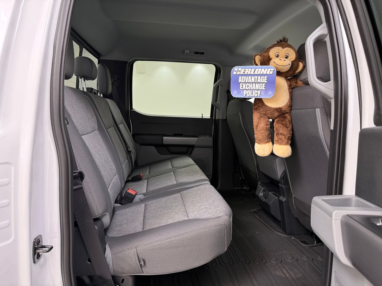 New 2026 Ford F250 XL w/ STX Appearance Package AWD/4WD image 25