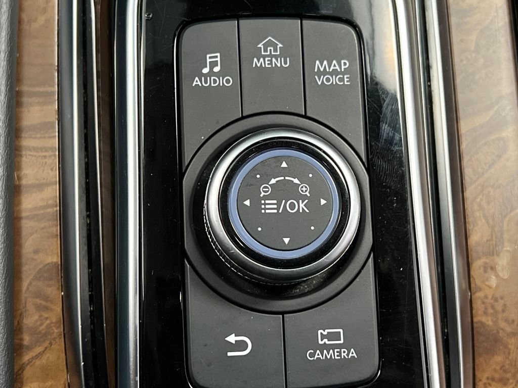 Used 2023 Nissan Armada SL w/ Captain's Chairs Package image 53