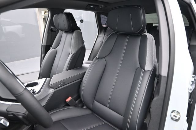 New 2026 Cadillac Optiq Sport 1 w/ LPO, Floor Liner Package AWD/4WD image 11