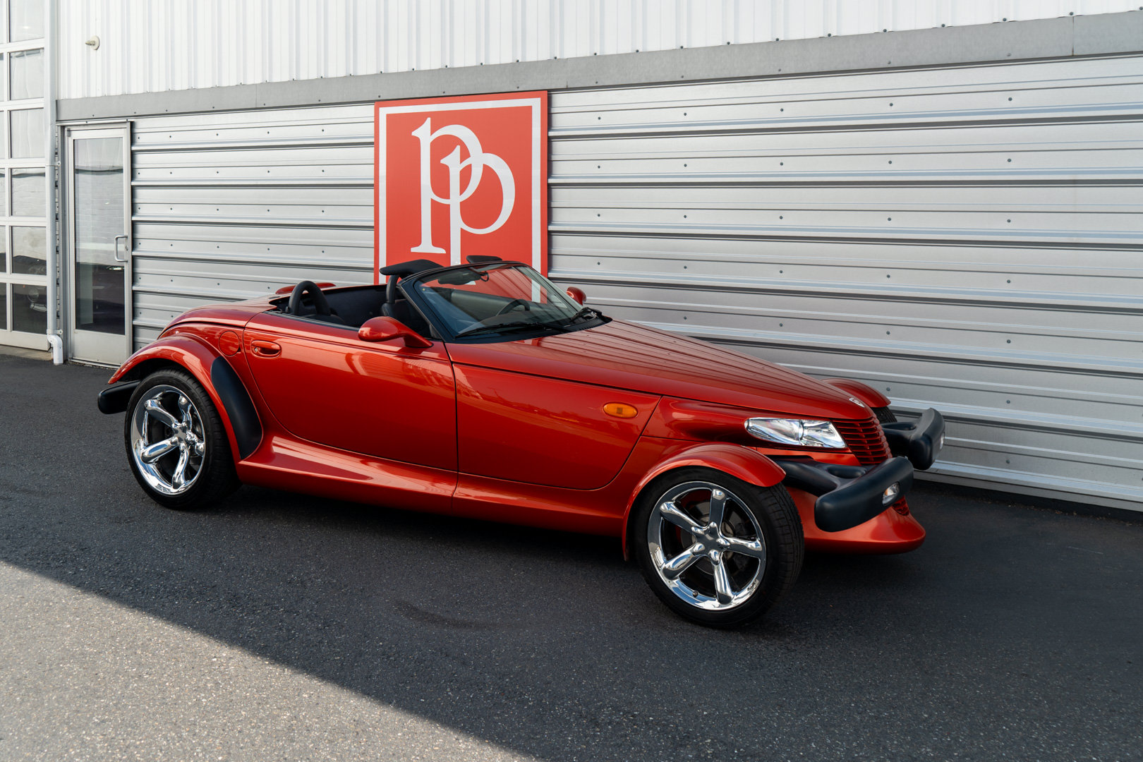 Used 2001 Plymouth Prowler RWD image 27